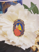 Load image into Gallery viewer, The Fate of Greatness Box - She Who Became the Sun by Shelley Parker-Chan
